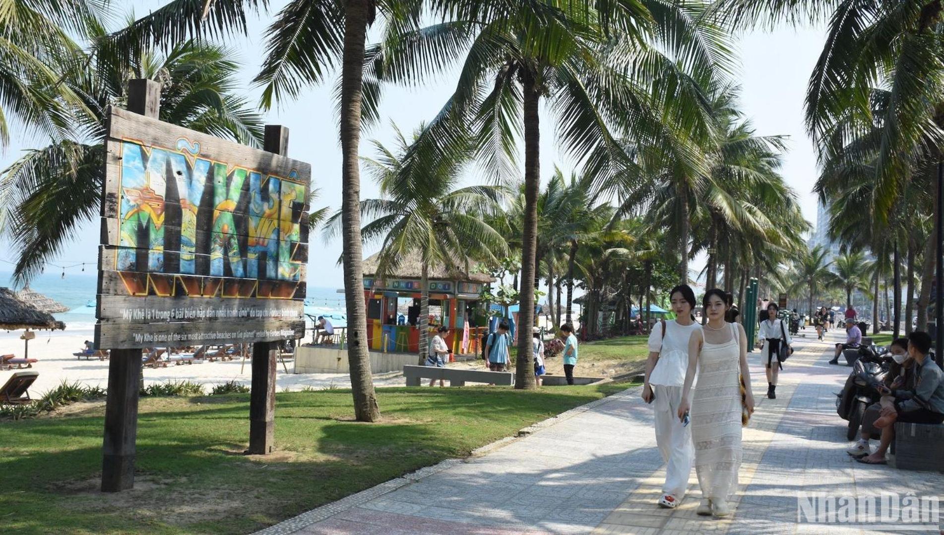 Duy Tung Hotel Da Nang Exterior photo